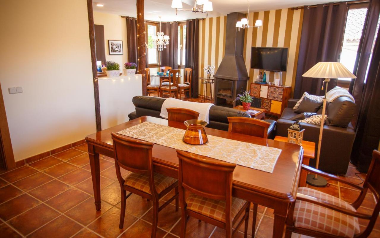 El Bulin De Braojos - Casa Marta Villa Braojos de la Sierra Bagian luar foto