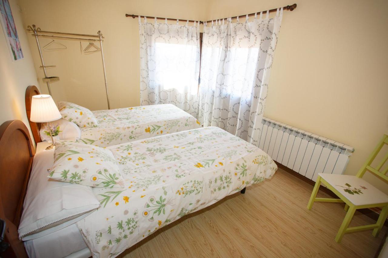 El Bulin De Braojos - Casa Marta Villa Braojos de la Sierra Bagian luar foto